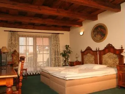 Zlaty Kohout 4*